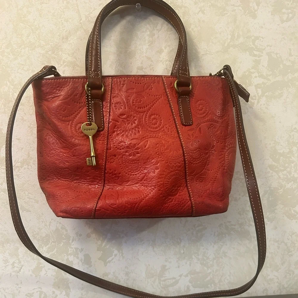 Fossil Rust Pebbled Leather Shoppers Tote Bag w/ Strap